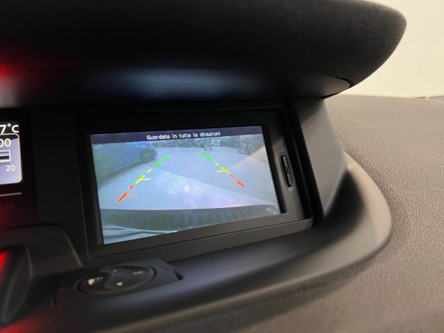 RENAULT Scenic usata, con Cruise Control