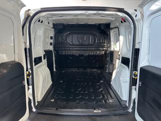 FIAT Doblo usata, con Park Distance Control