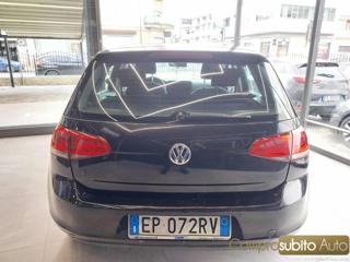 VOLKSWAGEN Golf usata, con Autoradio