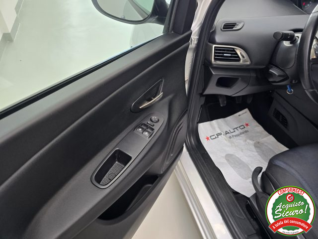 LANCIA Ypsilon usata 17