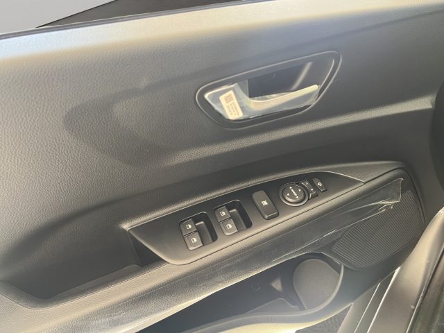 KIA Stonic usata 19