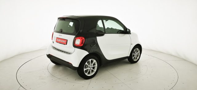 SMART ForTwo usata, con USB