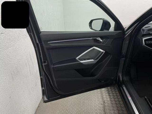 AUDI Q3 usata, con Touch screen