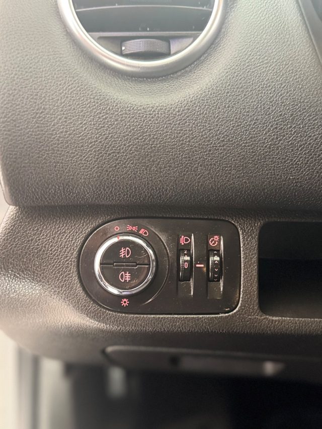 OPEL Meriva usata 9