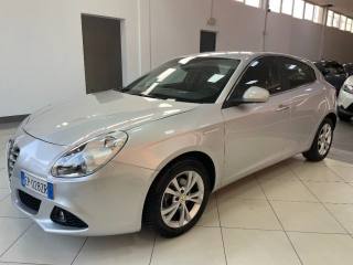 ALFA ROMEO Giulietta usata, con Airbag