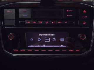 VOLKSWAGEN up! usata 22