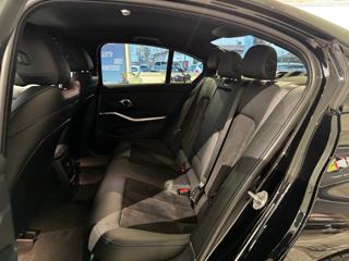 BMW 320 usata, con Touch screen