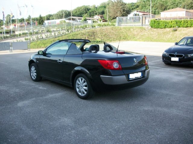 RENAULT Megane usata, con Airbag