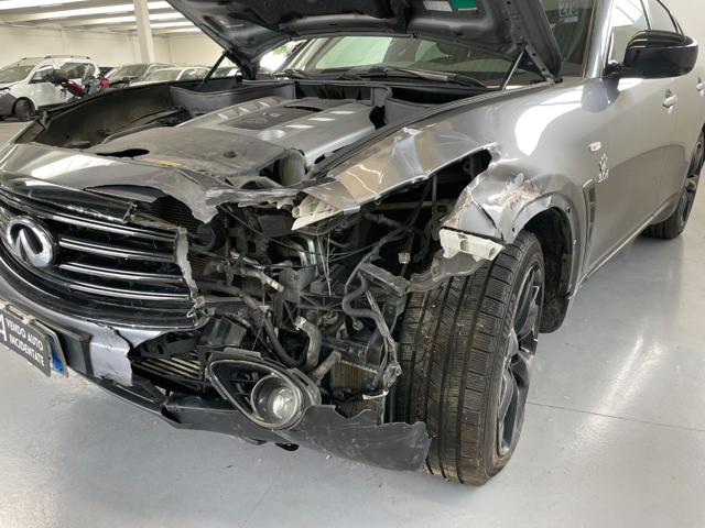 INFINITI QX70 usata, con Controllo trazione