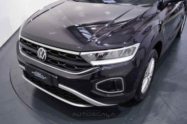 VOLKSWAGEN T-Roc usata 30