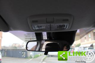 SUZUKI Vitara usata, con Bluetooth