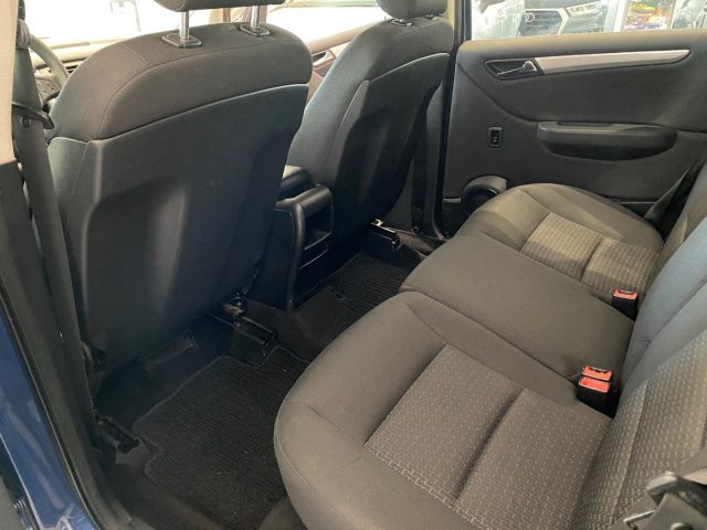 MERCEDES-BENZ B 180 usata, con Cerchi in lega