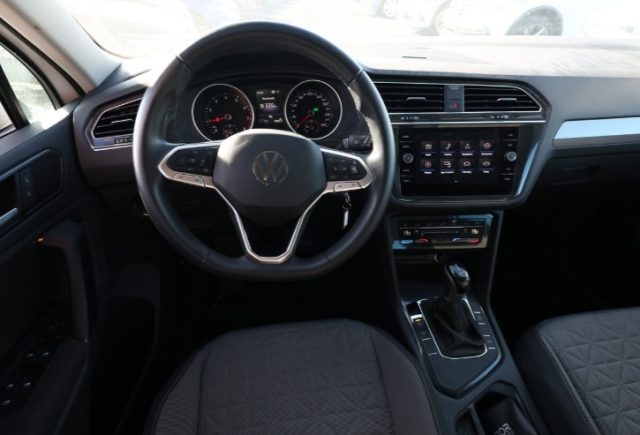 VOLKSWAGEN Tiguan usata, con Boardcomputer