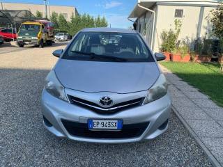 TOYOTA Yaris usata, con Airbag