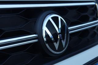 VOLKSWAGEN Taigo usata, con Fari LED