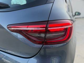 RENAULT Clio usata, con Controllo trazione