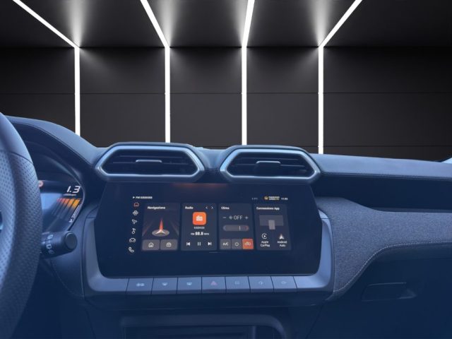 MG ZS usata, con Autoradio digitale