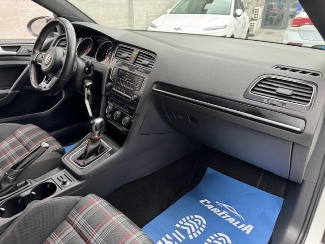 VOLKSWAGEN Golf GTI usata, con Controllo automatico clima