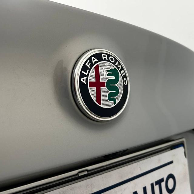 ALFA ROMEO Giulia usata, con Sensori di parcheggio posteriori