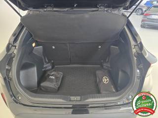 TOYOTA Yaris Cross usata, con ESP