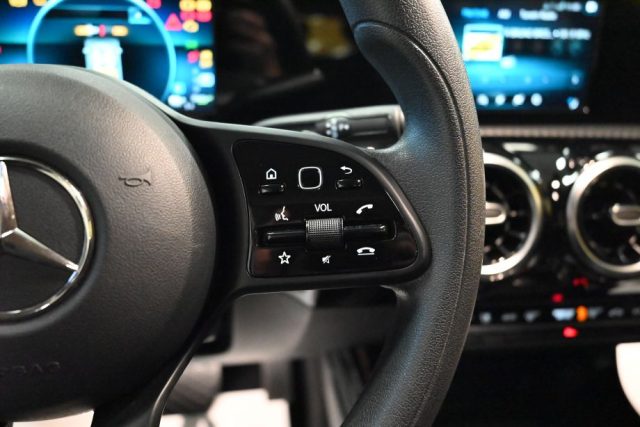 MERCEDES-BENZ CLA 250 usata 49