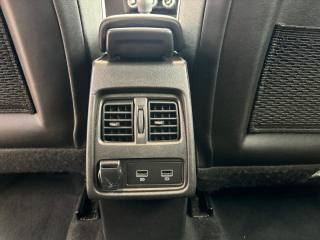 RENAULT Captur usata, con Autoradio digitale