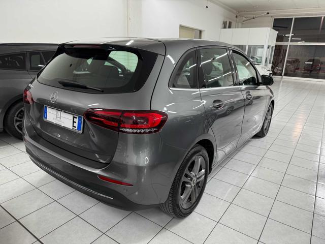 MERCEDES-BENZ B 180 usata, con Controllo automatico clima