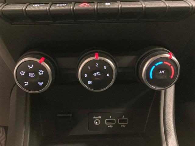 RENAULT Captur usata 18