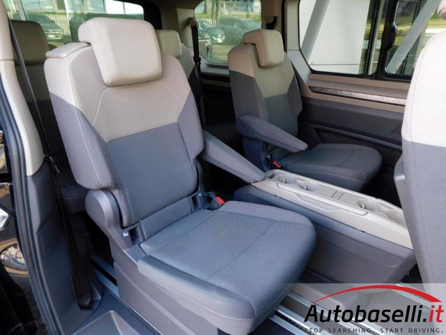 VOLKSWAGEN Multivan usata, con Portellone posteriore elettrico