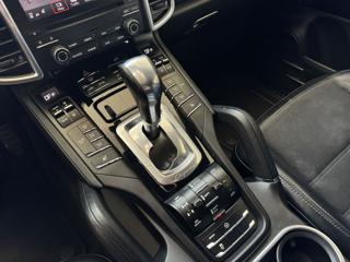 PORSCHE Cayenne usata, con Cronologia tagliandi