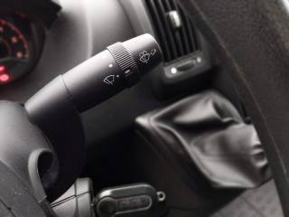 PEUGEOT Boxer usata, con Bluetooth