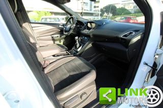 FORD Kuga usata, con Specchietti laterali elettrici