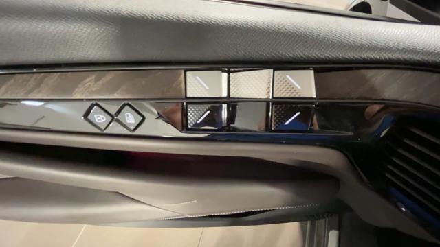 DS AUTOMOBILES DS 4 usata, con Fendinebbia
