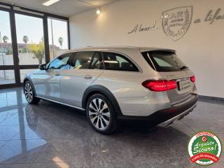 MERCEDES-BENZ E 220 usata, con Antifurto