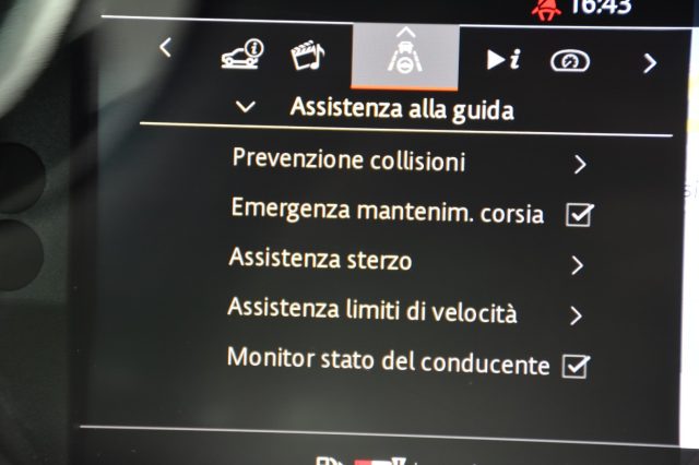 LAND ROVER Range Rover Evoque usata, con Controllo vocale