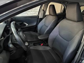 TOYOTA Yaris usata, con Bracciolo
