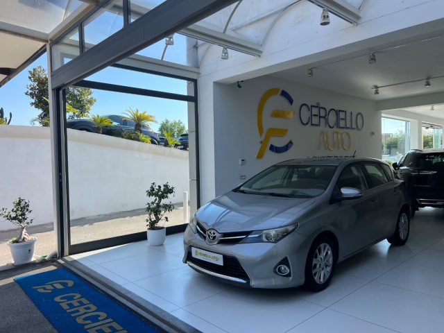 TOYOTA Auris usata, con Airbag Passeggero