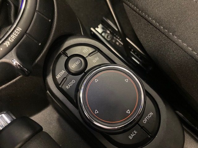 MINI Mini usata, con Sensori di parcheggio posteriori