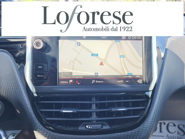 PEUGEOT 2008 usata, con Sedile posteriore sdoppiato