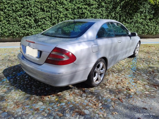 MERCEDES-BENZ CLK 270 usata, con Fendinebbia