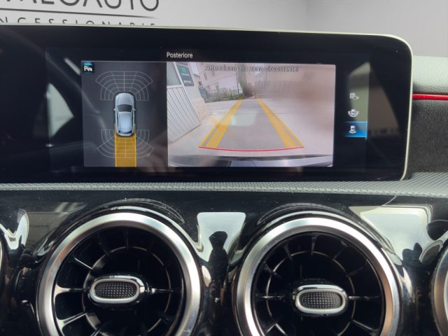 MERCEDES-BENZ A 180 usata, con Fari LED