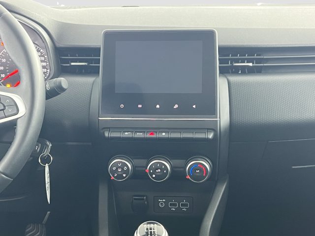 RENAULT Clio usata 14