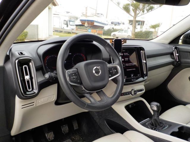VOLVO XC40 usata, con Bracciolo