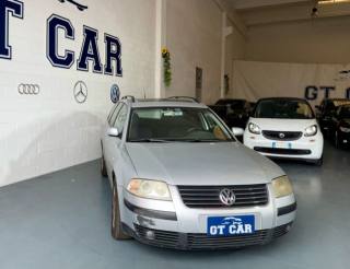 VOLKSWAGEN Passat usata, con Boardcomputer