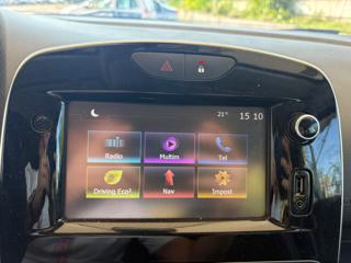 RENAULT Clio usata, con Touch screen
