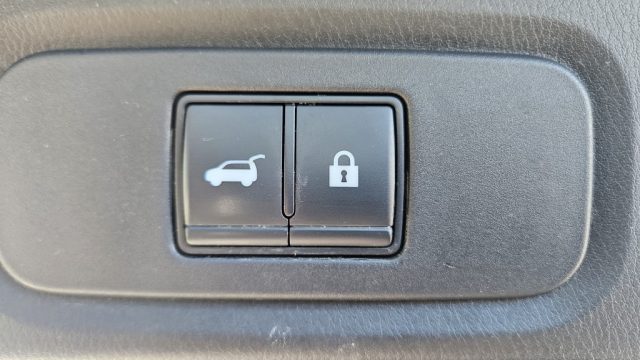 NISSAN Qashqai usata, con Volante in pelle