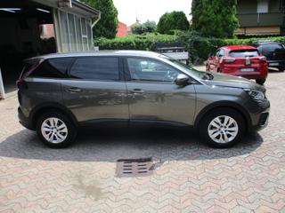PEUGEOT 5008 usata, con Chiusura centralizzata