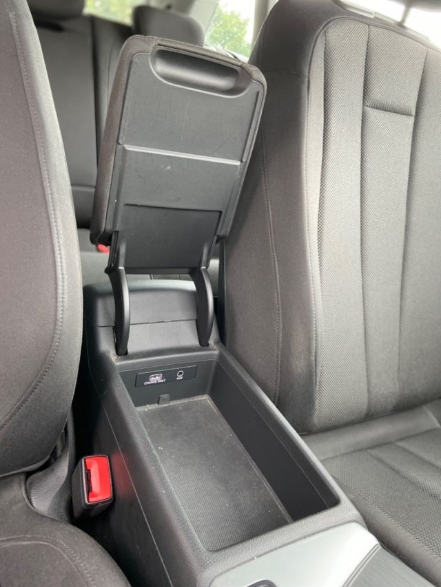 AUDI A4 usata, con Fari LED