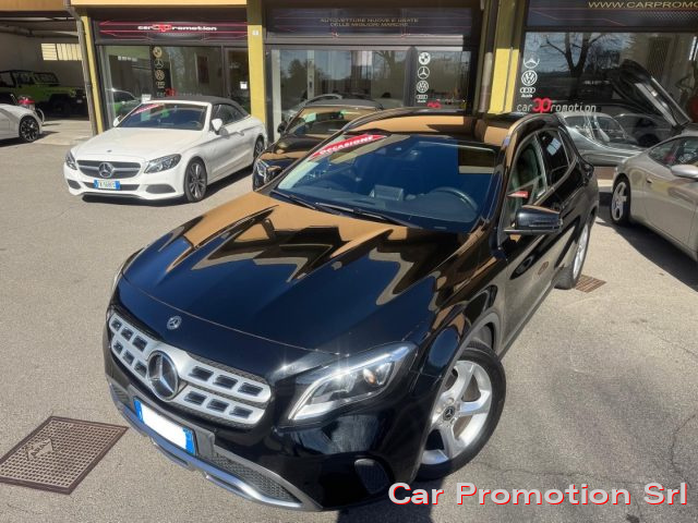 MERCEDES-BENZ GLA 180 usata, con Airbag Passeggero