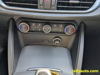 ALFA ROMEO Stelvio usata, con Android Auto